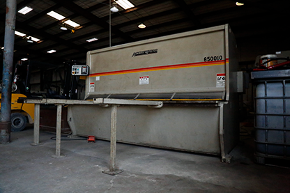 custom-fabrication-image-CraneWorks-Accushear