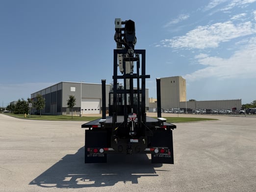 New Cormach 30000 WB66 TSRC on New Freightliner 114SD Plus