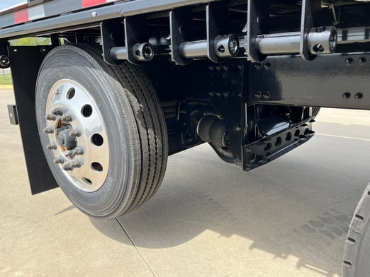 New Cormach 30000 WB66 on New Freightliner 114SD+