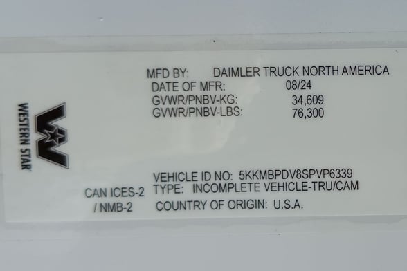 New Palfinger PK 33002 EH C on New Freightliner 114SD+