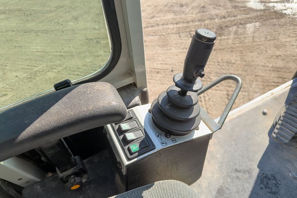 Used 2019 Link-Belt HTC 8660