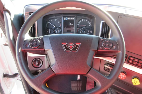 New Palfinger PK 33002 EH C on New Western Star 47X