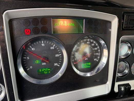 Used 2020 National 1400A on Used 2020 Kenworth T480