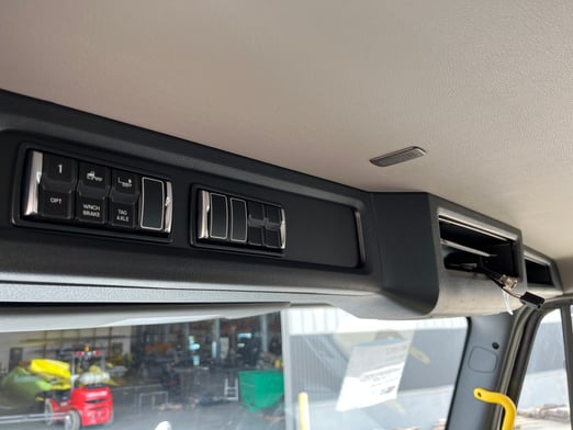 New Cormach 30000 WB66 on New Freightliner 114SD+