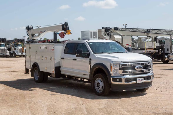 New Stellar 8630 with TMAX 1-11 aluminum body on New Ford F-550