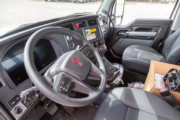 New Manitex TC50155HL on New Kenworth T880