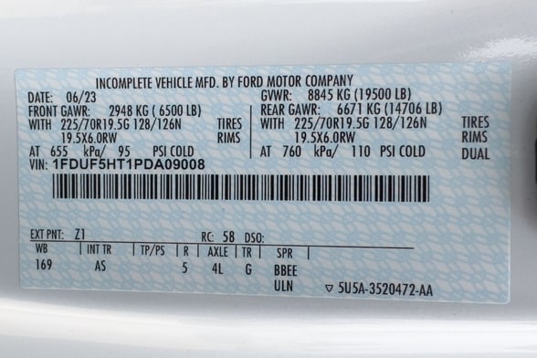 New Versalift VST-40-I on New Ford F-550