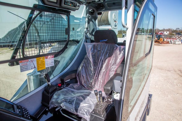 New Manitex 40124SHL on New Kenworth T880
