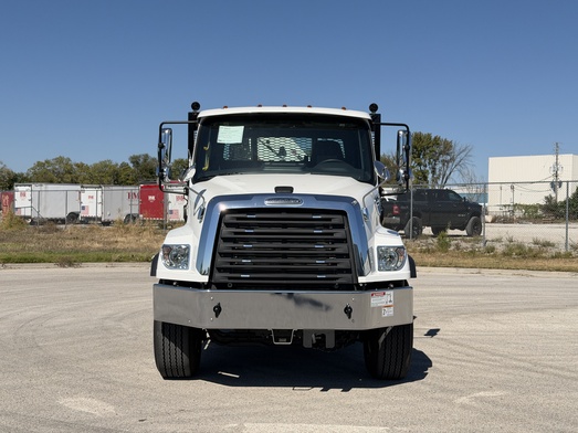 New IMT 40/275 on New Freightliner 114SD Plus