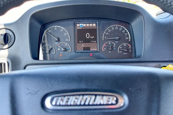 New Palfinger PK 9.501 SLD 5 B on New Freightliner M2 106