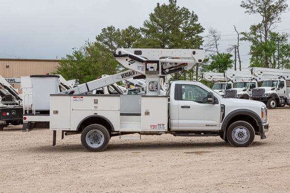 New Versalift VST-40-I on New Ford F-550
