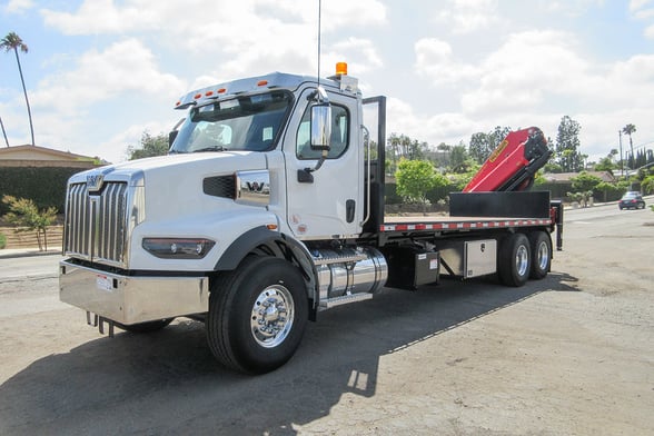 New Palfinger PK 33002 EH C on New Western Star 47X