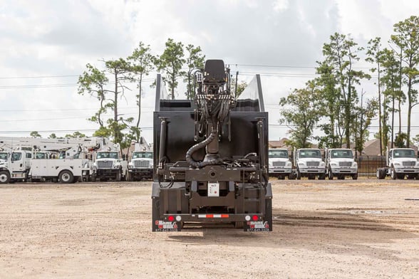 New Cranab TL12.2 on New Western Star 47X