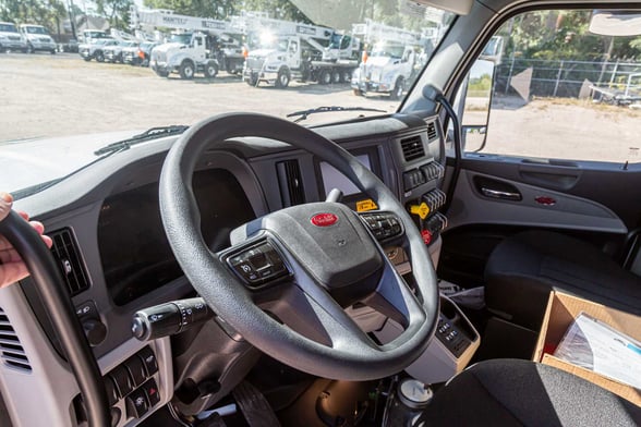 New Manitex 50155SHL on New Peterbilt 567