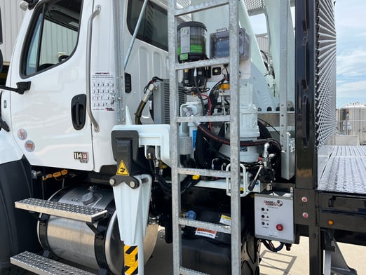 New Cormach 30000 WB66 on New Freightliner 114SD+