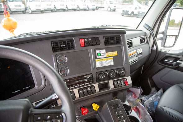 New Manitex TC65-159 on New Kenworth T880