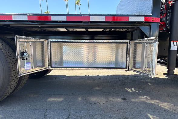 New Palfinger PK 9.501 SLD 5 B on New Freightliner M2 106