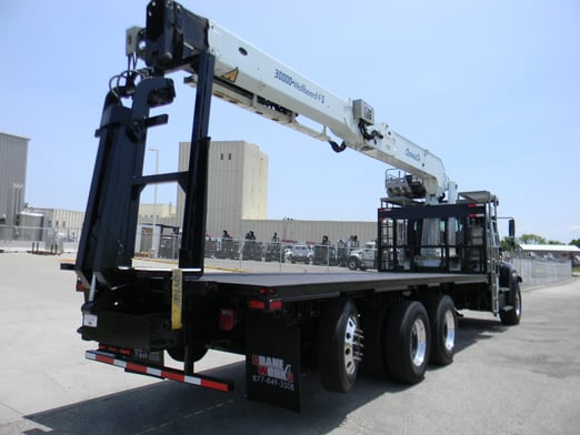 Used 2014 Cormach 30000 WB45 on Used 2015 Freightliner 114SD
