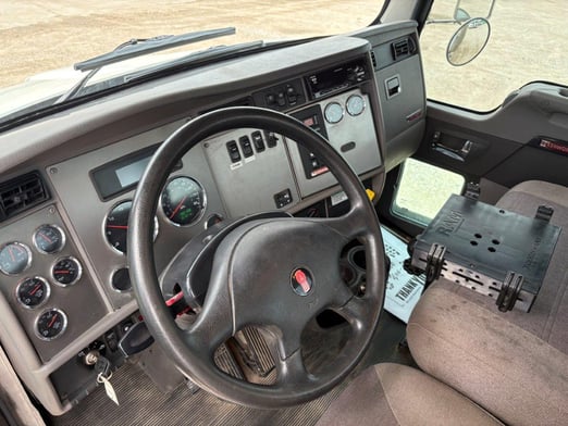 Used 2019 Kenworth T370