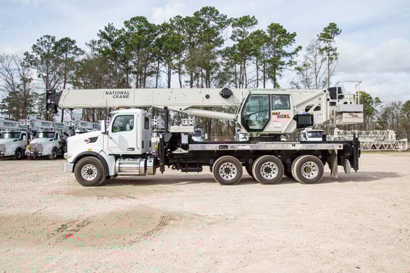 New National NBT60XL on New Peterbilt 567