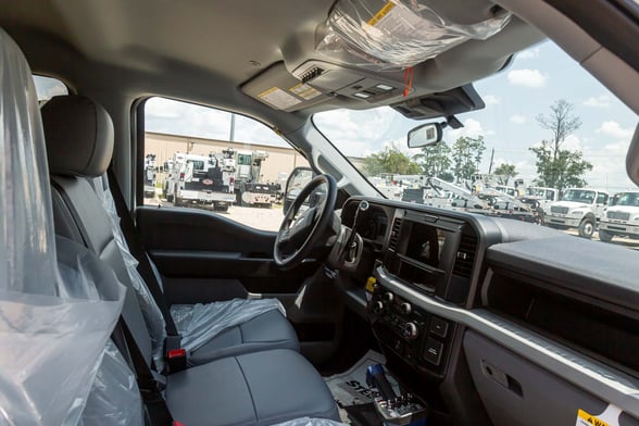 New Stellar 8630 with TMAX 1-11 aluminum body on New Ford F-550
