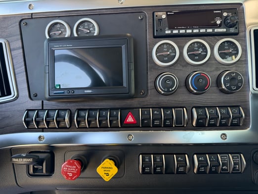 New Cormach 50000 WB95 GC on New Western Star 47X