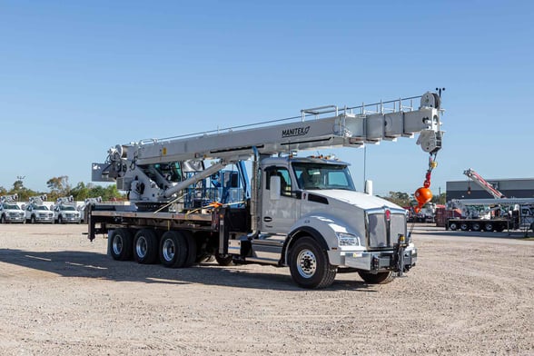 New Manitex TC45142S on New Kenworth T880