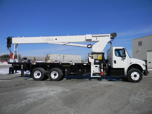 Used 2016 Altec AC23-95B on Used 2016 Freightliner M2 106
