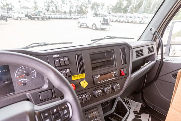 New Manitex 30102C on New Kenworth T480