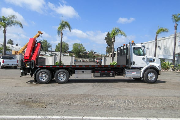 New Palfinger PK 33002 EH C on New Western Star 47X