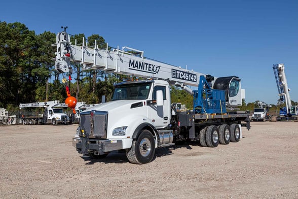New Manitex TC45142S on New Kenworth T880