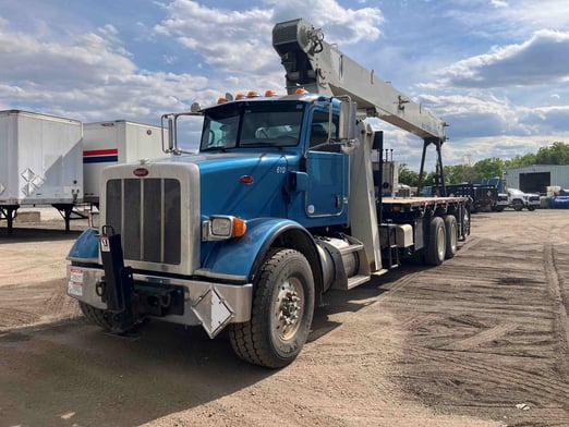 Used 2015 National 9103A on Used 2015 Peterbilt 365