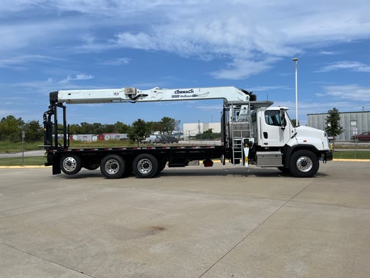 New Cormach 30000 WB66 on New Freightliner 114SD+