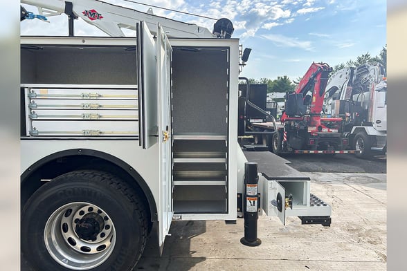 New IMT 12000 Dominator III Service body on New Peterbilt 536