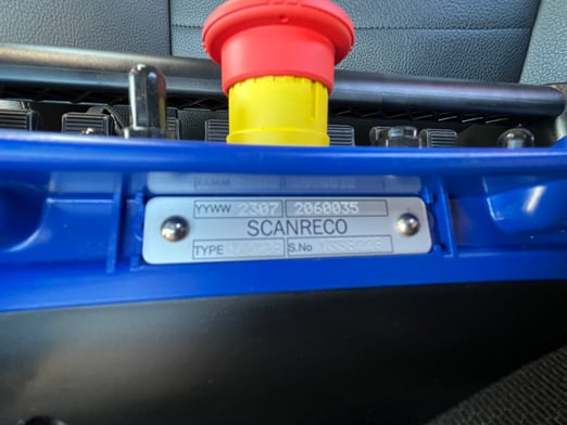 New IMT 42684 on New Freightliner 114SD Plus