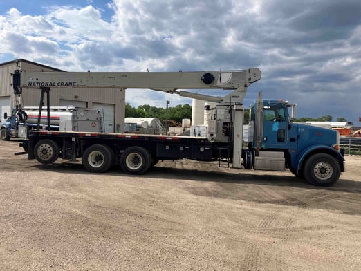 Used 2015 National 9103A on Used 2015 Peterbilt 365