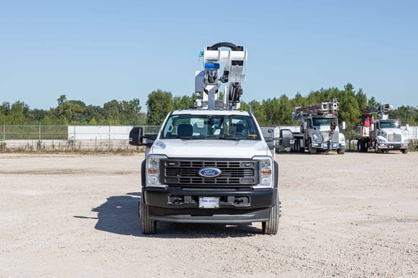 New Skylift SBA47I-MH on New Ford F-550