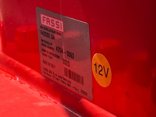 New Fassi F425SE.04 on New Freightliner 114SD+