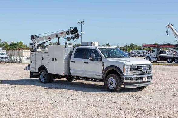 New IMT 7500-22 Dominator I Service body on New Ford F-550