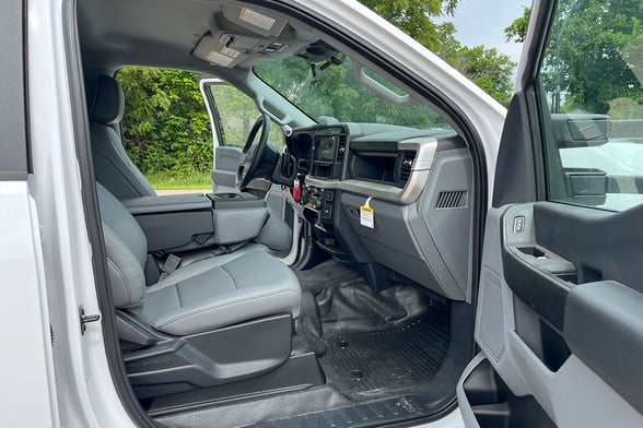 New IMT 7500-22 Dominator I Service body on New Ford F-550