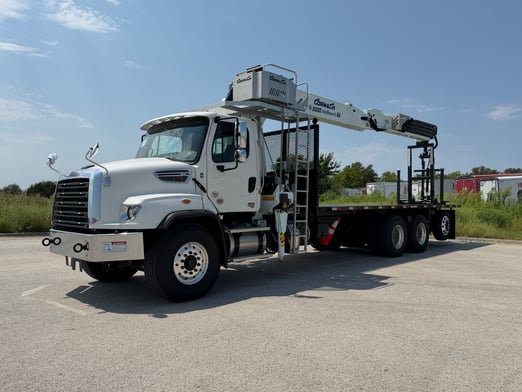 New Cormach 30000 WB66 TSRC on New Freightliner 114SD Plus
