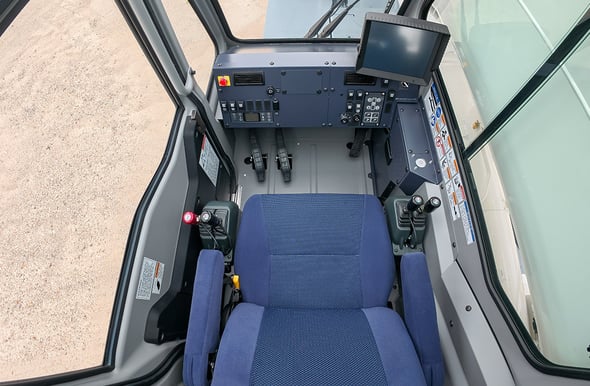 New Tadano GT-800XL-2 on New Tadano Carrier Tadano Carrier