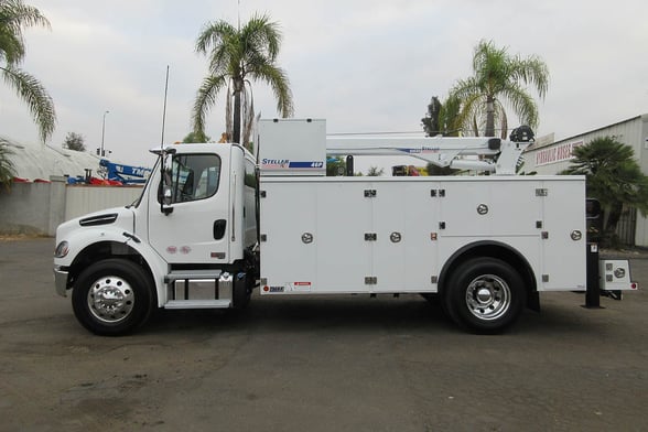 New Stellar 12630 TMAX 2-14 service body on New Freightliner M2 106