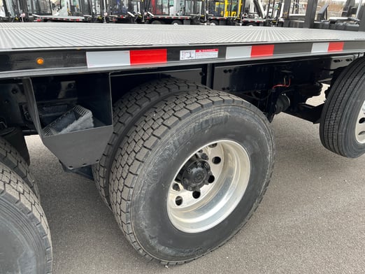 New Cormach 30000 WB66 GCRC on New Freightliner 114SD Plus