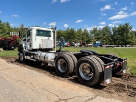 Used 2015 Cat CT660S