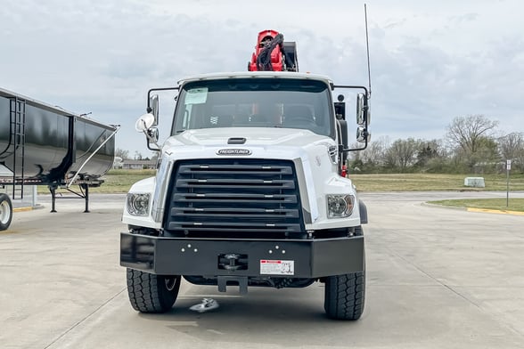 New Fassi F390SE.24 GC on New Freightliner 114SD+