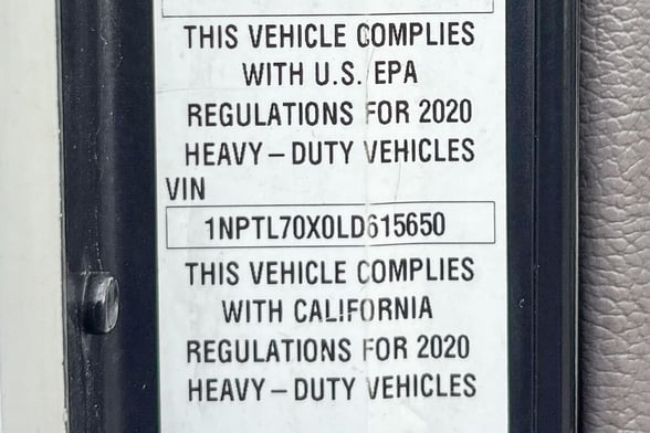 Used 2020 National NBT30H-2-110 on Used 2020 Peterbilt 567