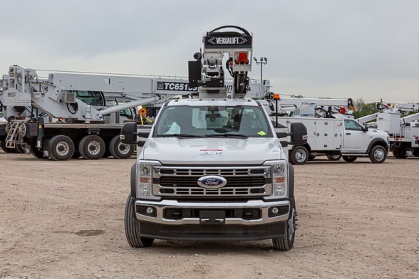 New Versalift VST-40-I on New Ford F-550