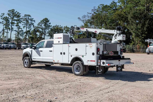 New IMT 7500-22 Dominator I Service body on New Ford F-550