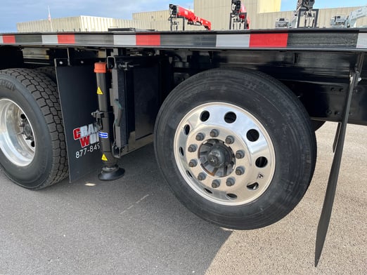 New IMT 42684 on New Freightliner 114SD Plus